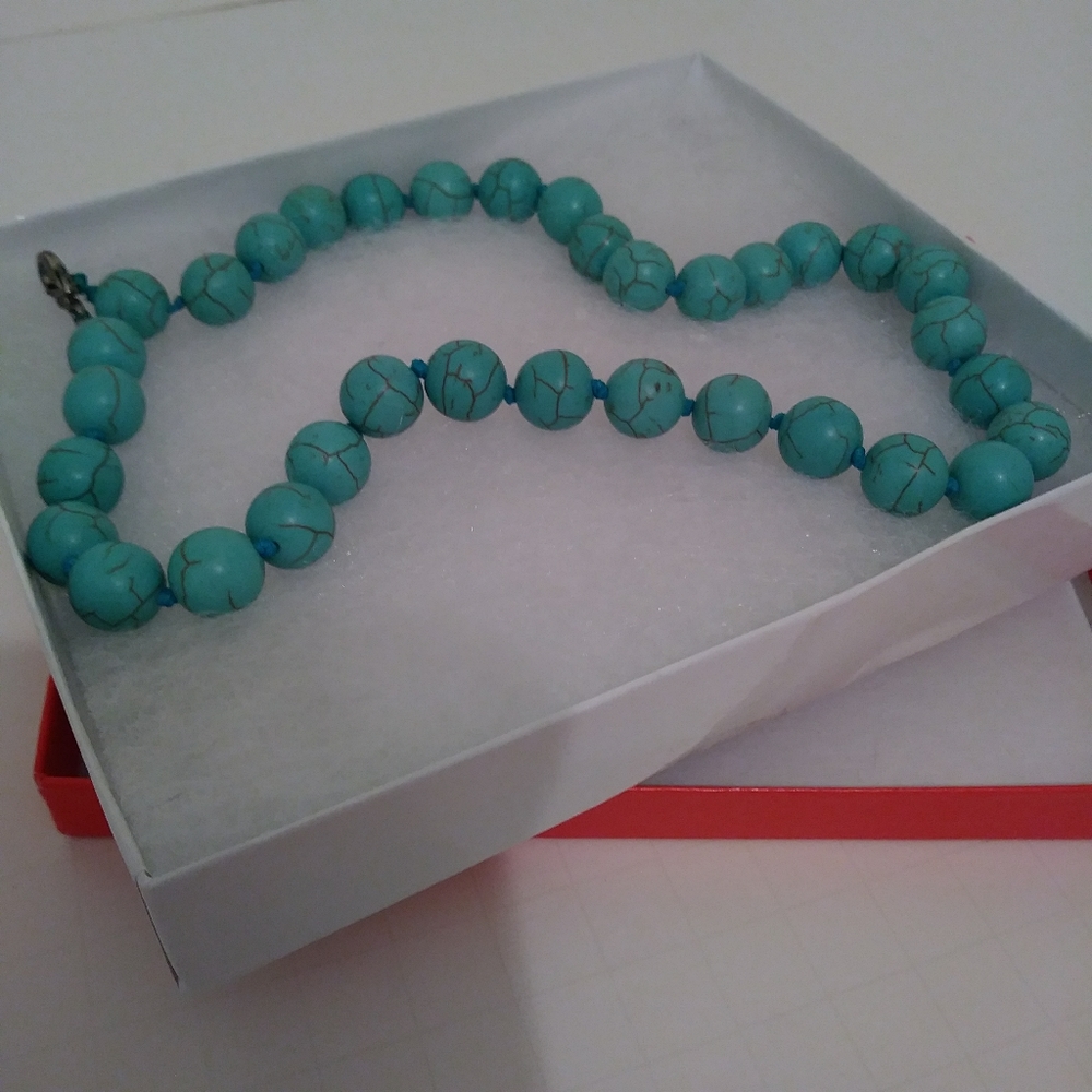 🍒 Turquoise Beads Necklace